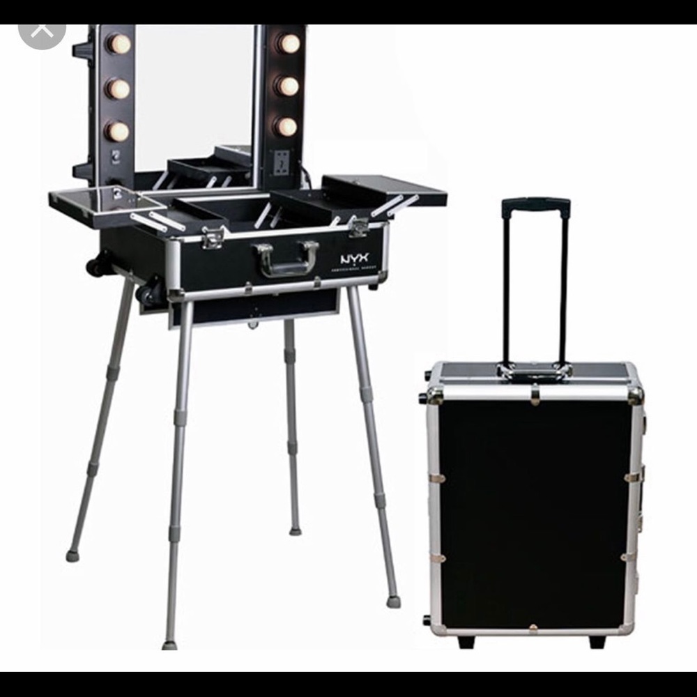 Nyx Makeup Case - image 2